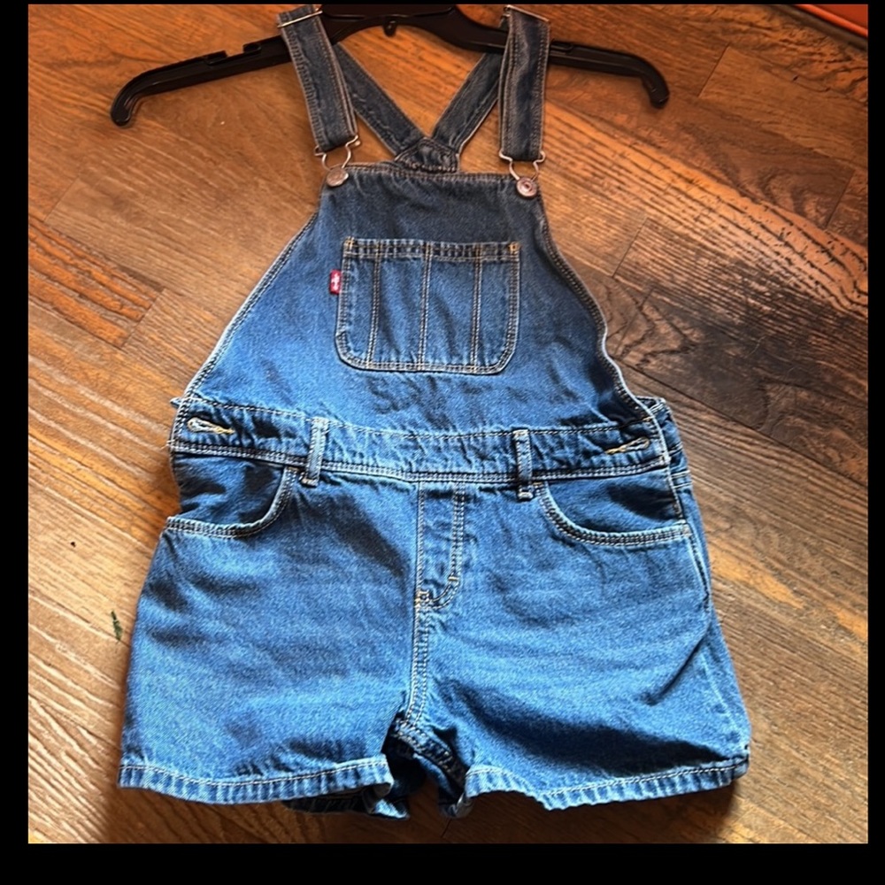Levi’s denim shortall.